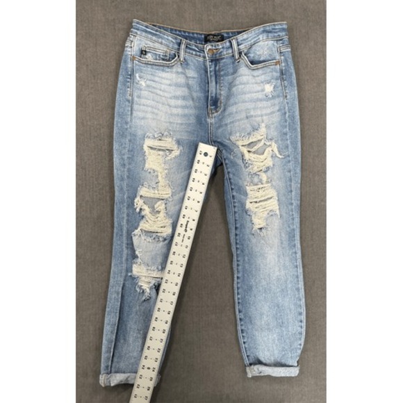 Judy Blue Boyfriend Fit Distressed Jeans Womens 11  30 Light‎ Wash Casual Grunge - Picture 8 of 10